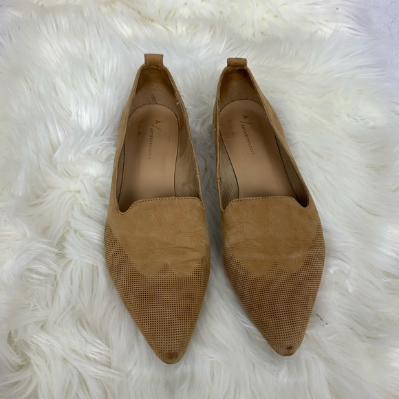 Anthropologie Camel Suede Pointed Toe Loafers 40 - Picture 2 of 9